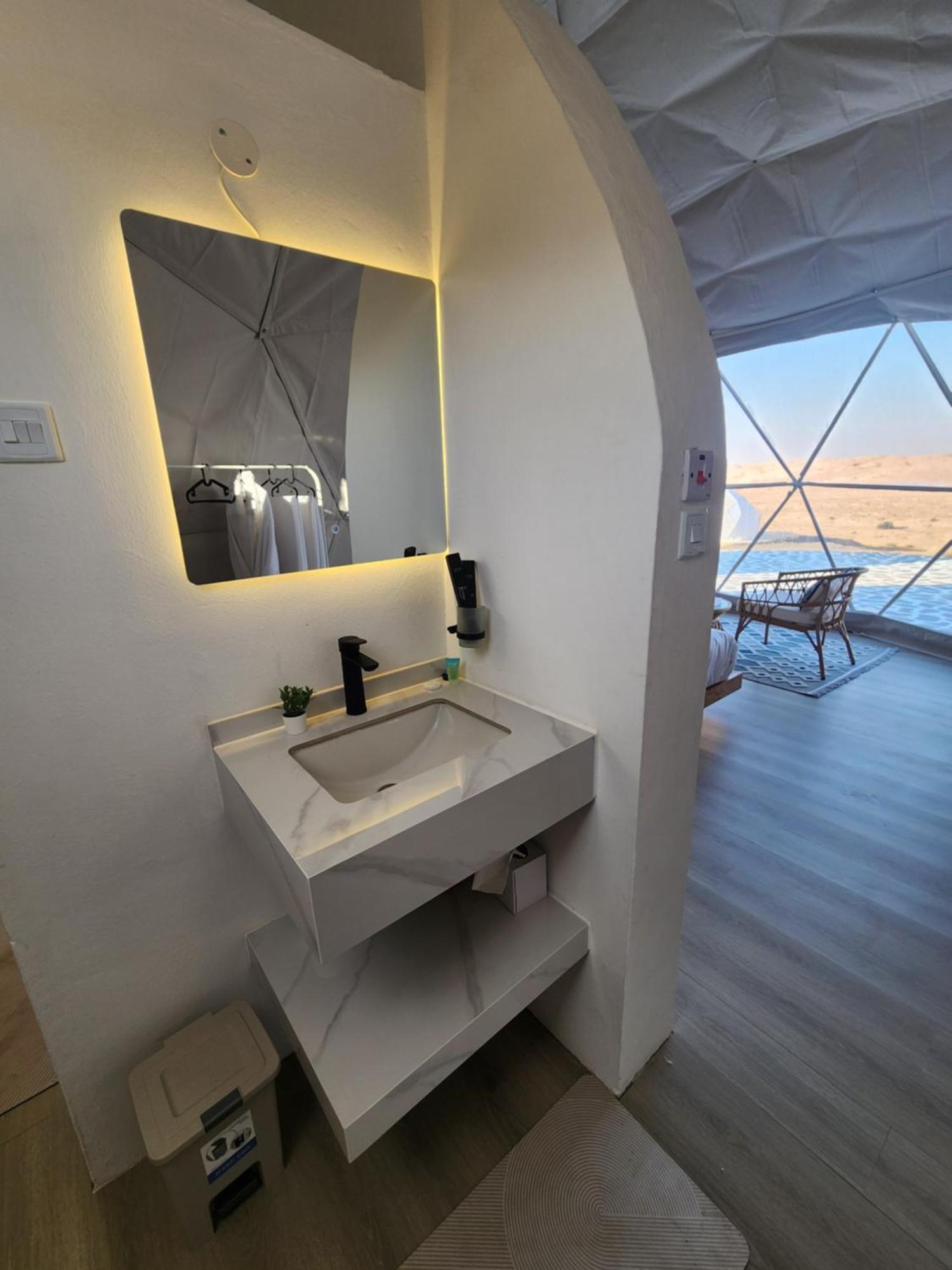 Bubbles Domes Private Cmp Hotell Al Wāşil Rum bild