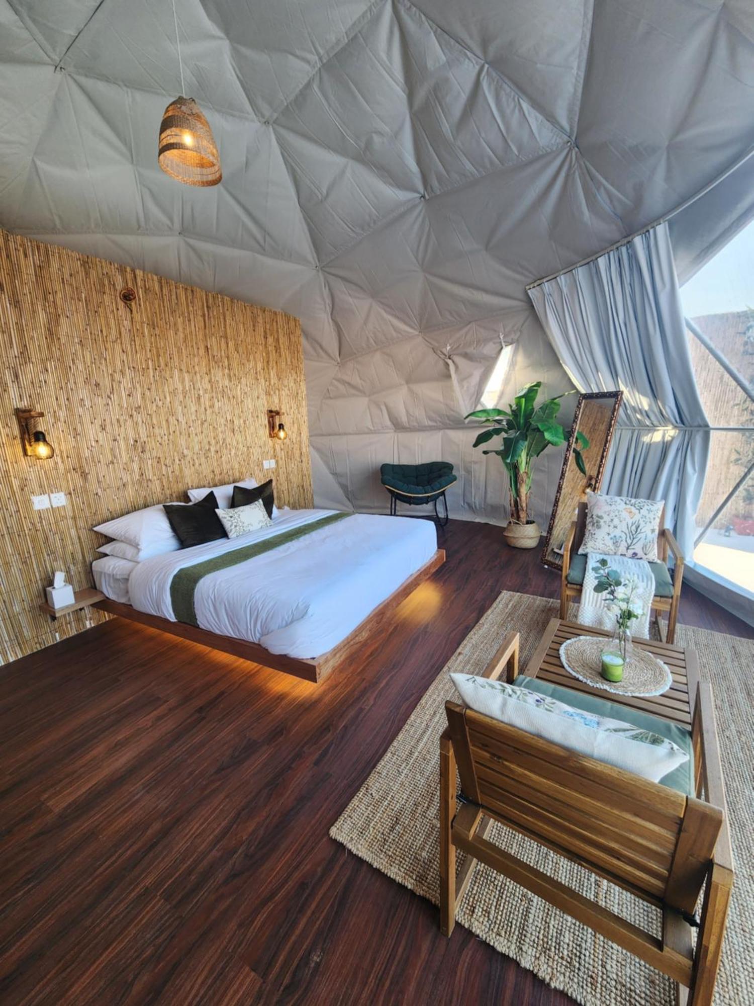 Bubbles Domes Private Cmp Hotell Al Wāşil Exteriör bild