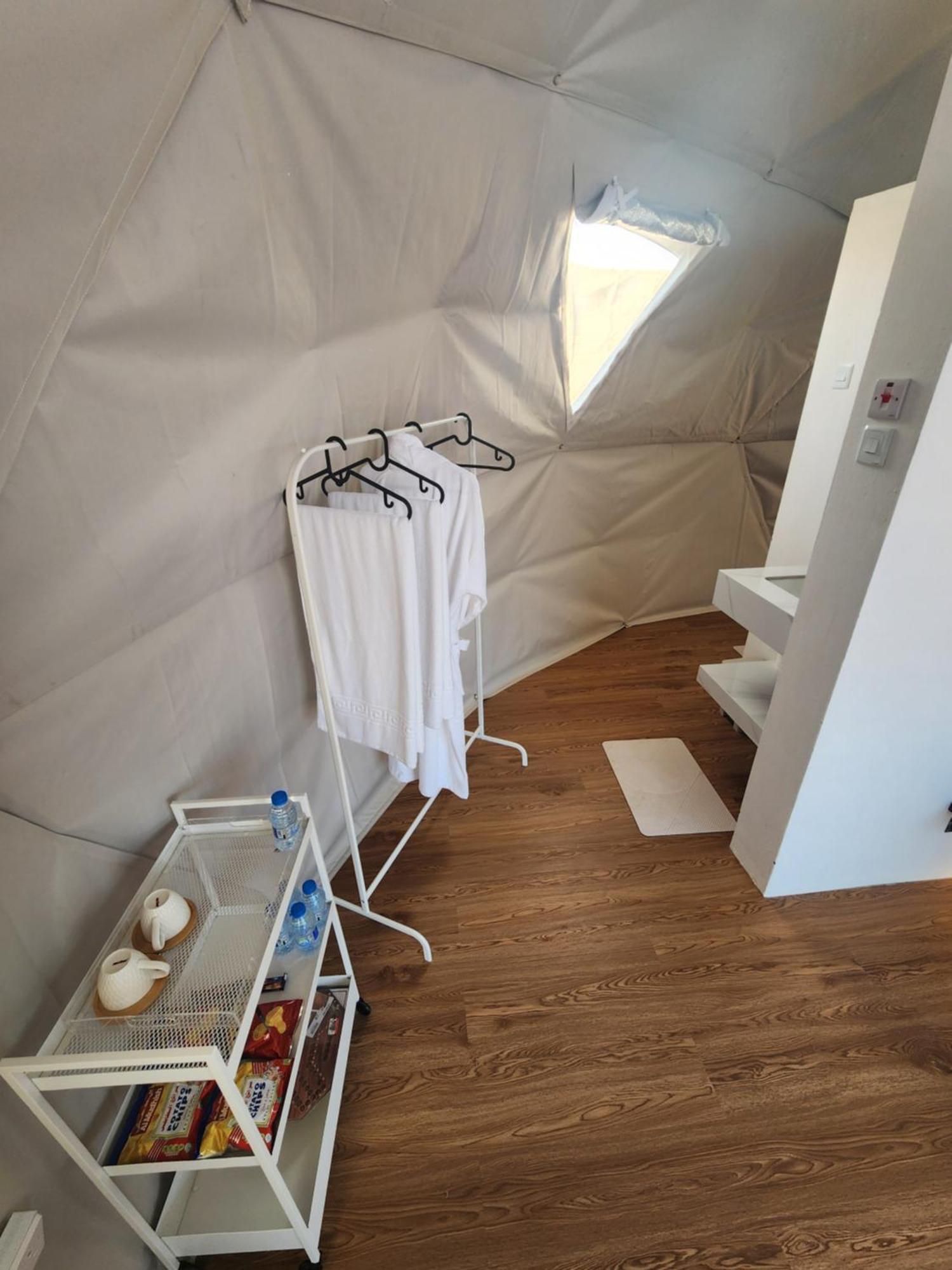 Bubbles Domes Private Cmp Hotell Al Wāşil Rum bild