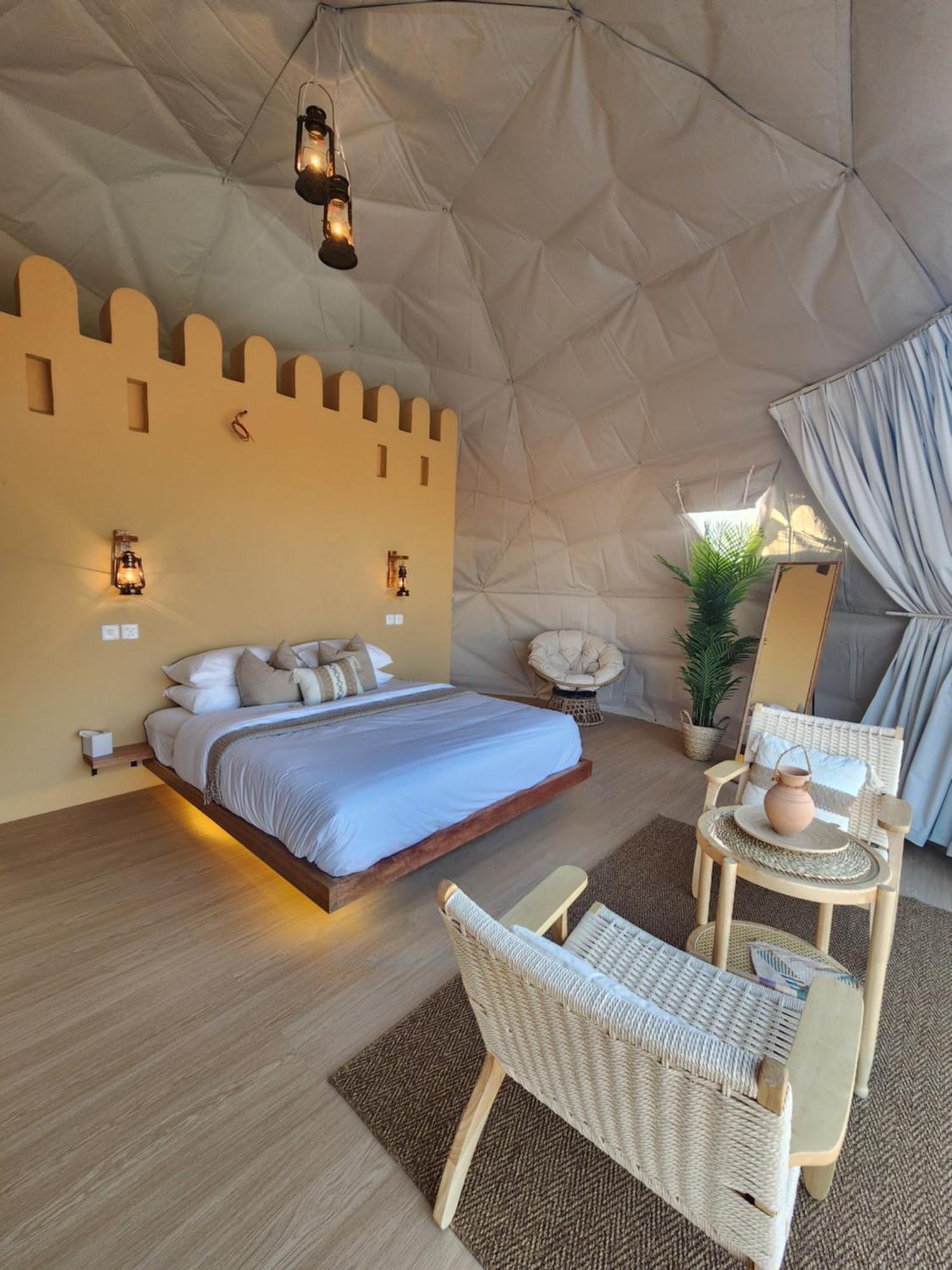 Bubbles Domes Private Cmp Hotell Al Wāşil Exteriör bild