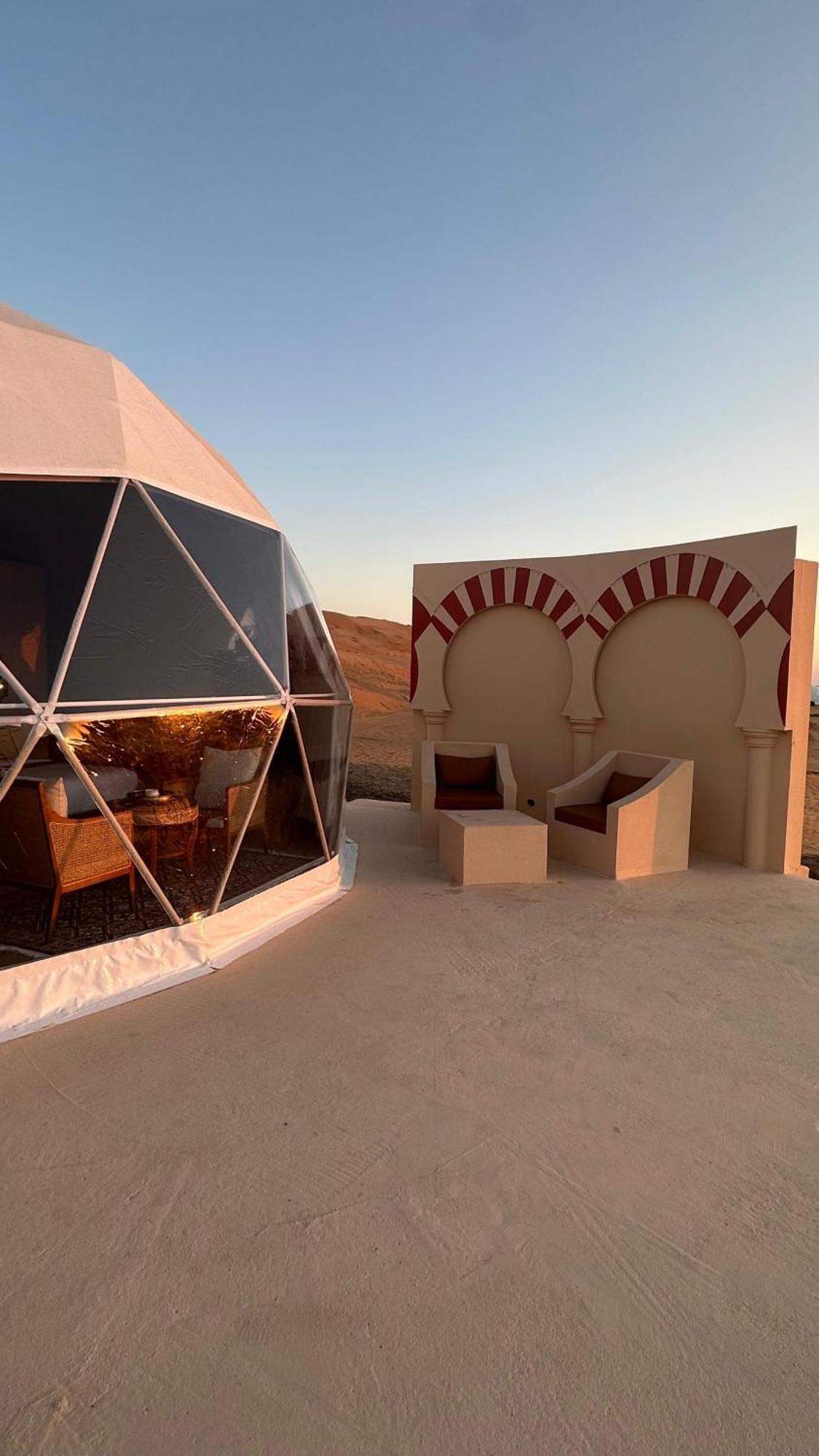 Bubbles Domes Private Cmp Hotell Al Wāşil Rum bild
