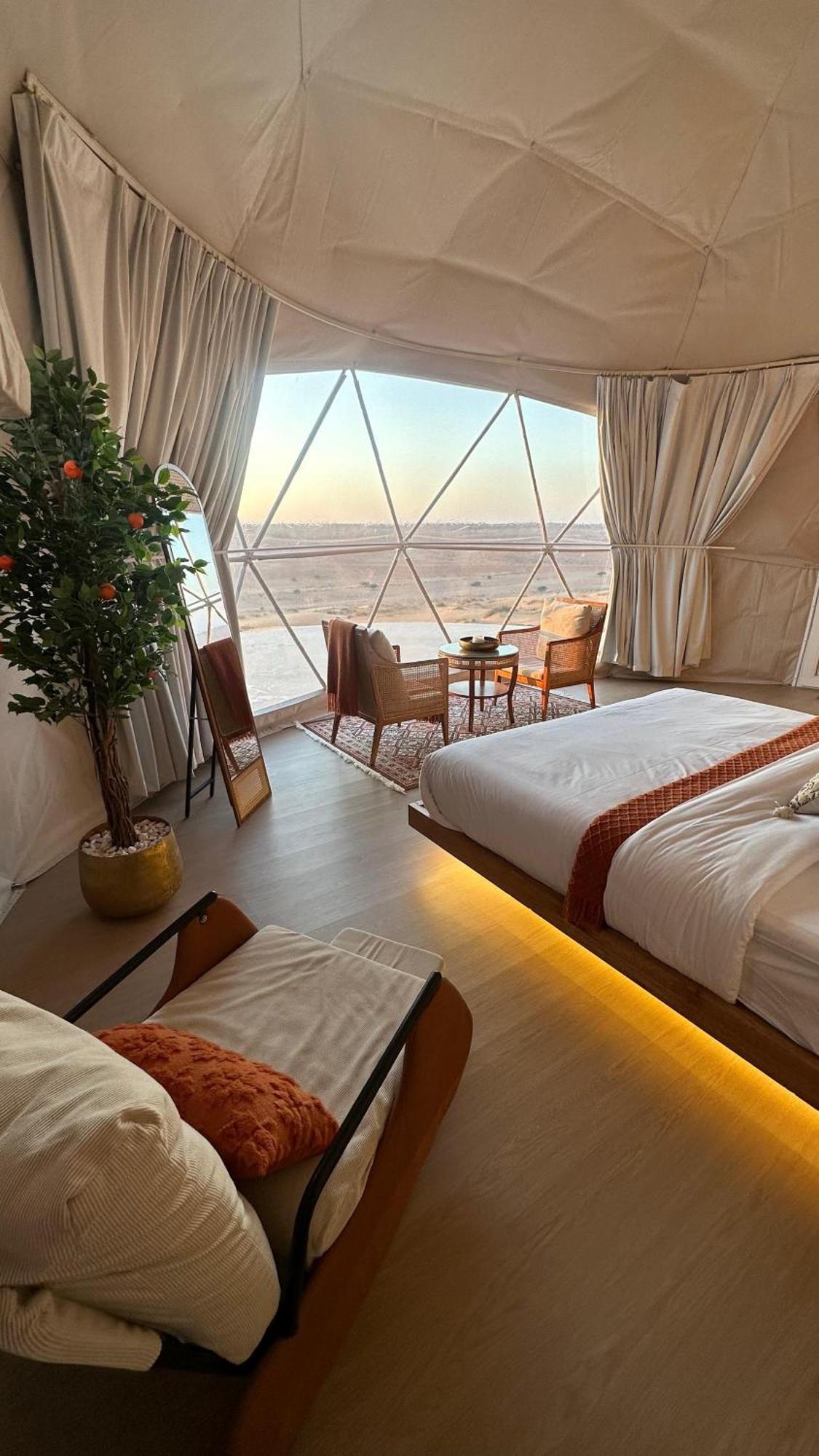 Bubbles Domes Private Cmp Hotell Al Wāşil Rum bild