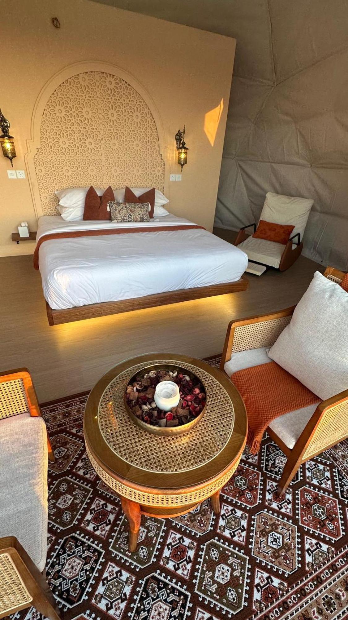 Bubbles Domes Private Cmp Hotell Al Wāşil Rum bild